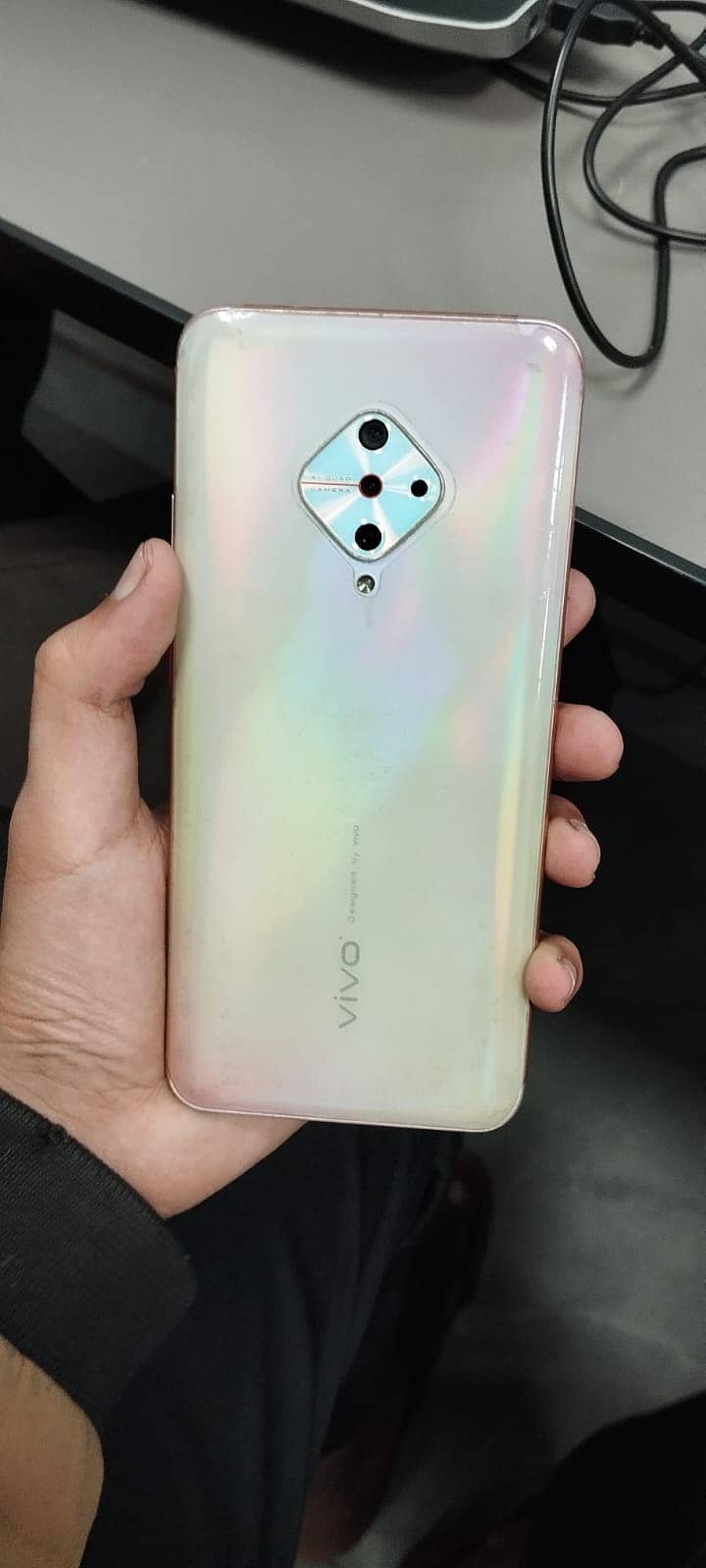 vivo s1 pro with box and charger 4