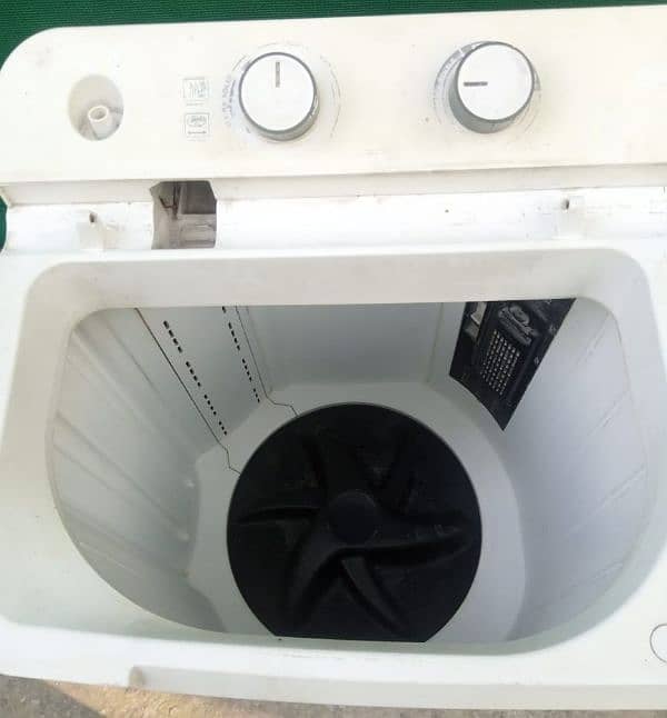 washing machine and Dryer 7