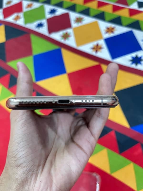 iphone xs max pta approved with box 3