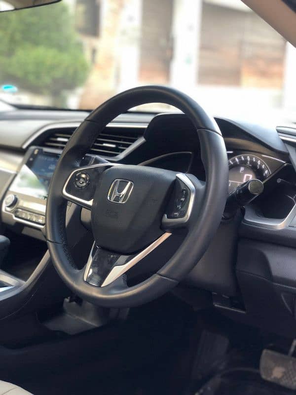 Honda Civic VTi Oriel Prosmatec 2019 14