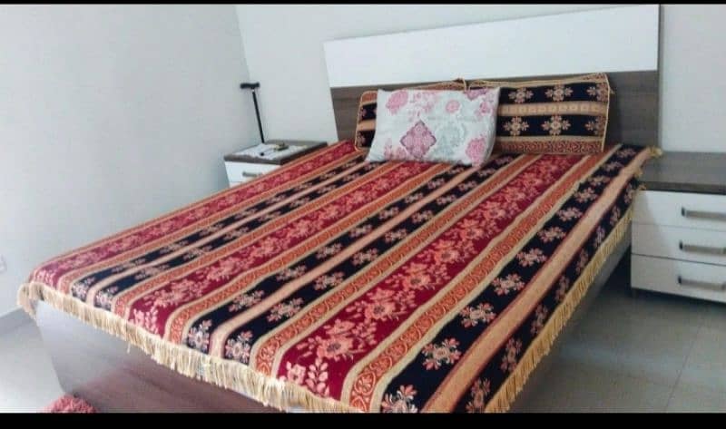 Double Bed with Mattress   6X6 0