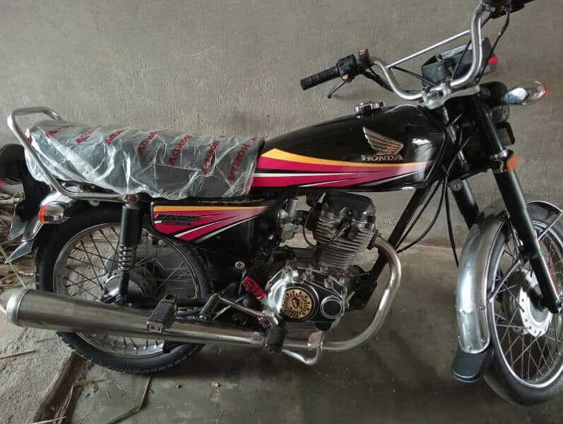 Honda bike 125cc03266809651 joint for sale model 2011 0