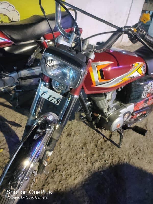 125 model 2004 koi Kam nhi he full ok he 1