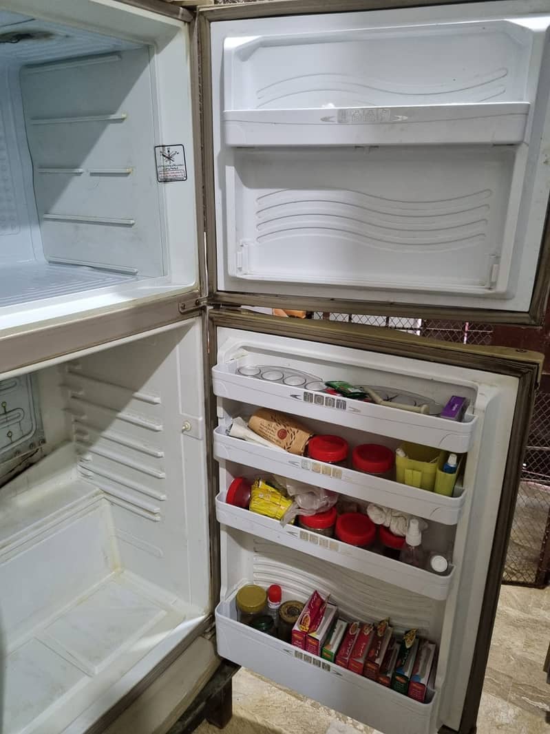 16 cu ft refrigerator 3