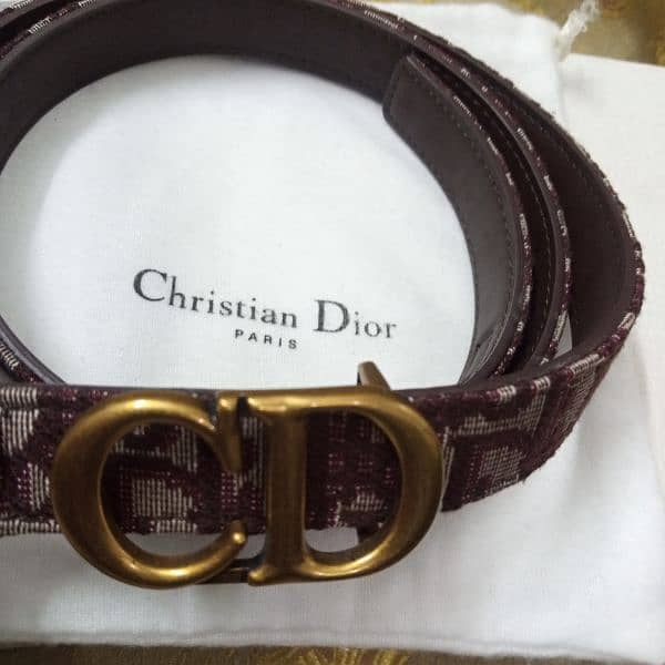 ladies belt company CHristian Dior PARIS 1