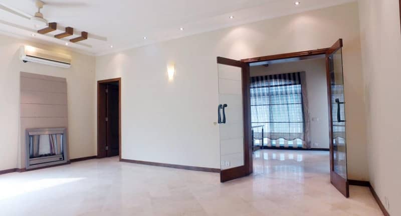 1 Kanal House for Rent in DHA Lahore Phase 5 Near Lums University 2