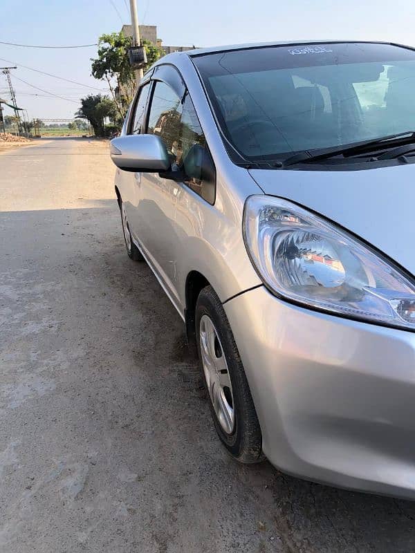 Honda Fit 2011 hybrid 2011/2017 model 6