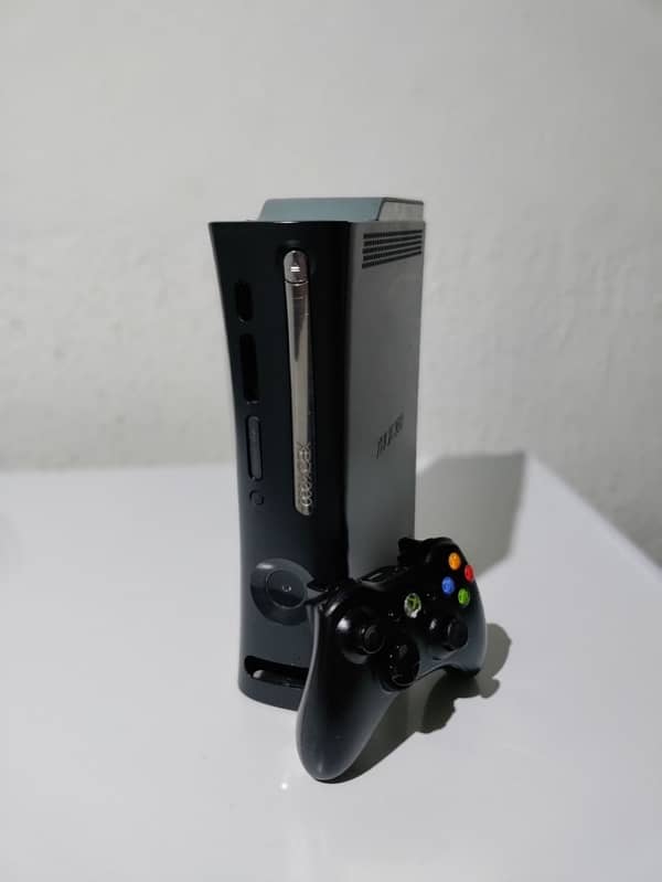 XBOX 360 JTAG 4 k graphics suport LOADED GAMES ALL ASSESORIES 0