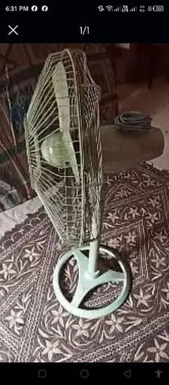 pedestal Table fan Vintage retro