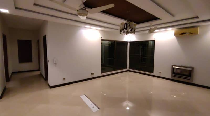 1 Kanal House for Rent in DHA Lahore Phase 5 Near Lums University 3