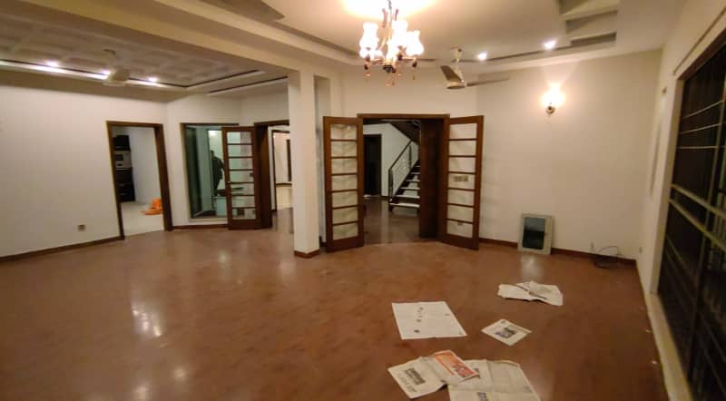 1 Kanal House for Rent in DHA Lahore Phase 5 Near Lums University 23