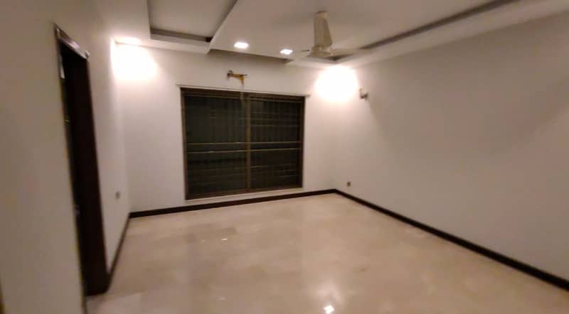 1 Kanal House for Rent in DHA Lahore Phase 5 Near Lums University 28