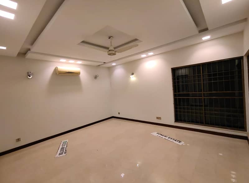 1 Kanal House for Rent in DHA Lahore Phase 5 Near Lums University 34