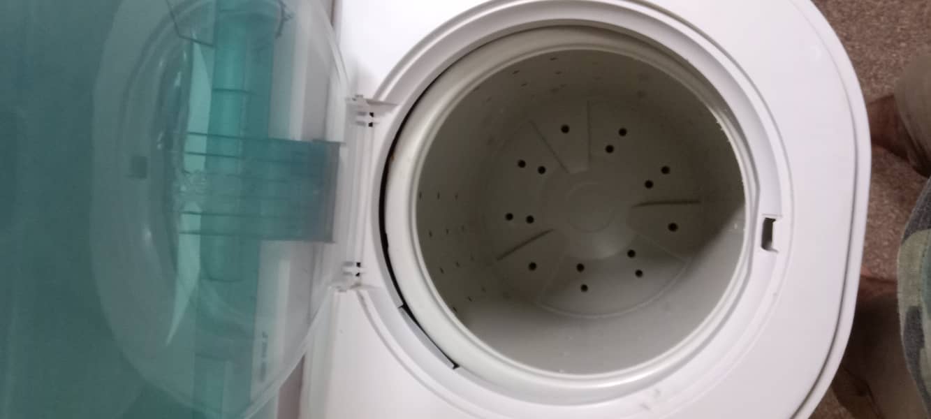 Haier Spinner Dryer 6KG – Model HWS 60-50 صرف کچھ وقت استعمال کیا 7