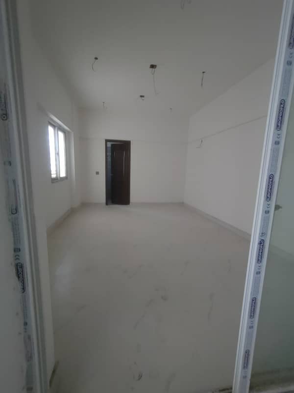 3 BED DD FLAT FOR RENT (ROYAL 8 ICON) IN GULSHAN E IQBAL BLOCK 13D2 1