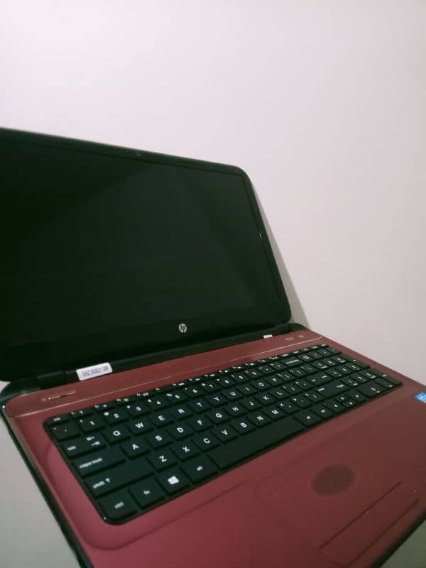 HP Pavilion 15 Core i5 4th Generation 6 gb RAM 600 gb Hard 3