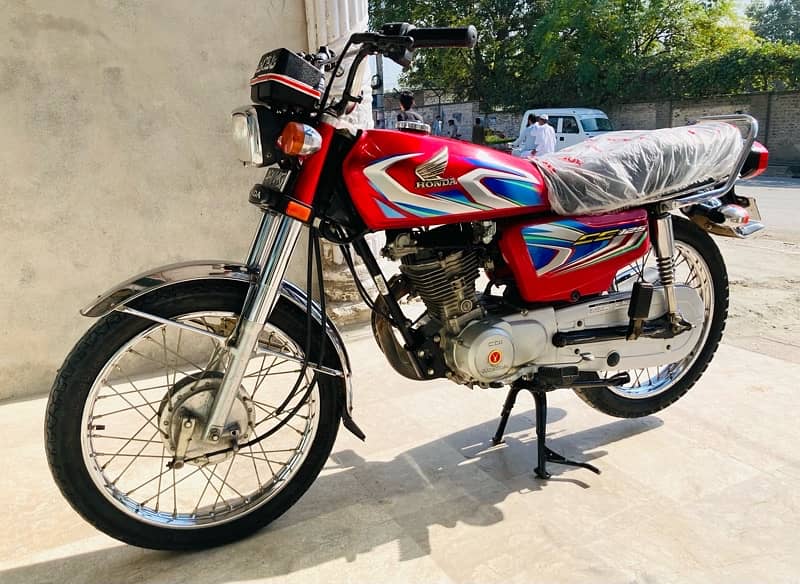 Honda 125 21/22 Model All punjab Number 0