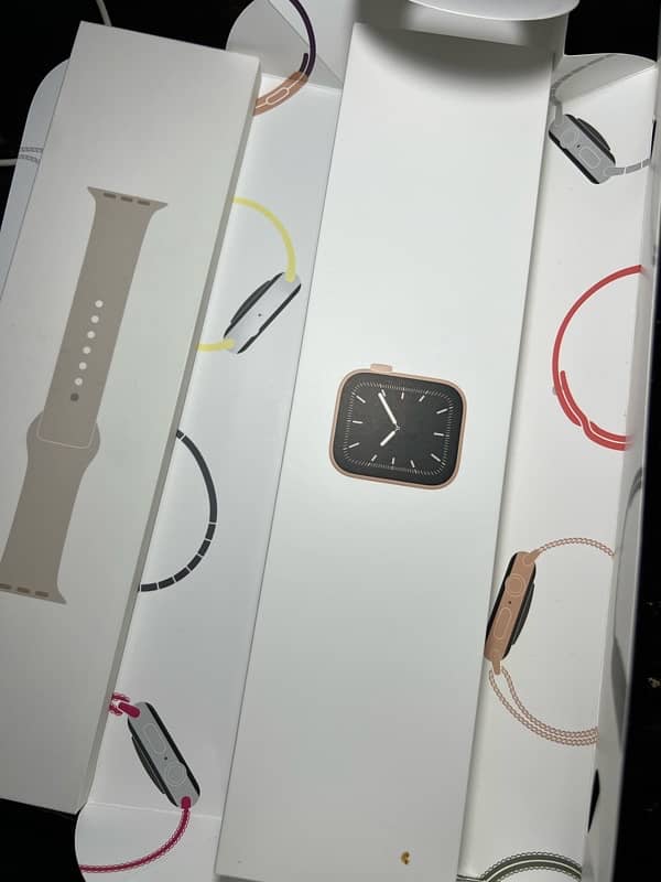 Apple watch series 5 44mm 4