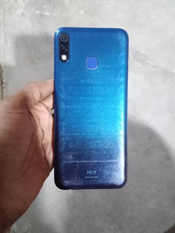 Infinix Hot 8 Lite 5