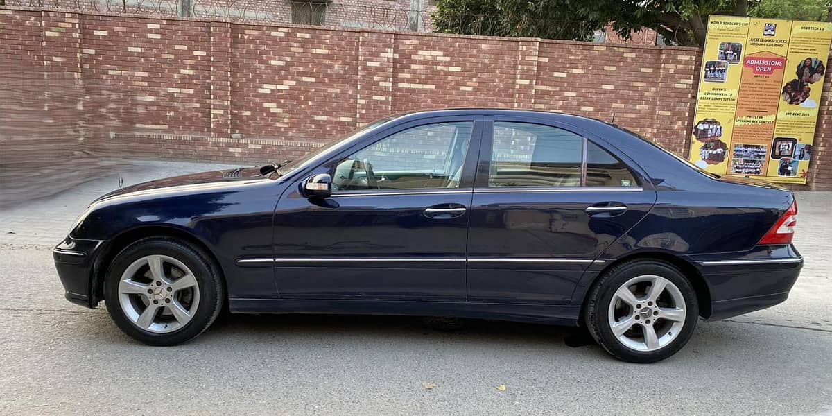 Mercedes C200 Class 2006 Model 2009 Import 3