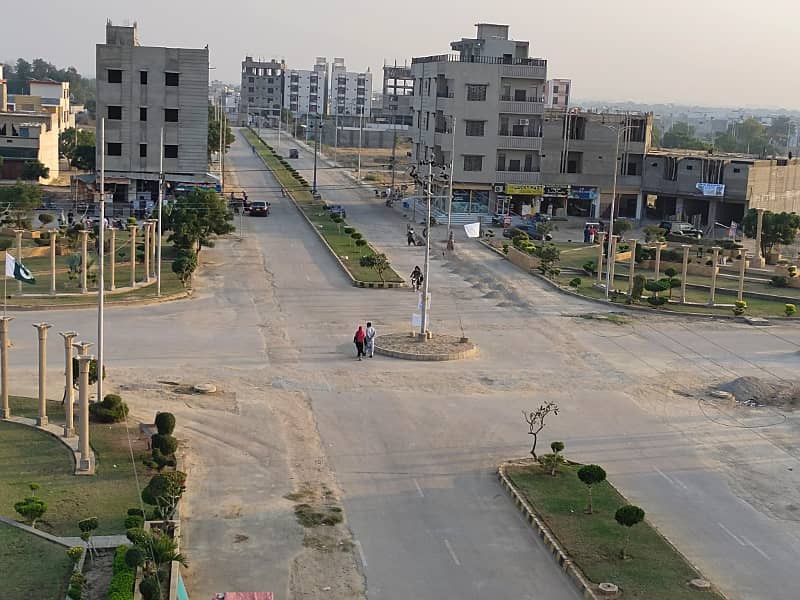 200 Square Yards Plot For Sale In Falaknaz Dreams 6