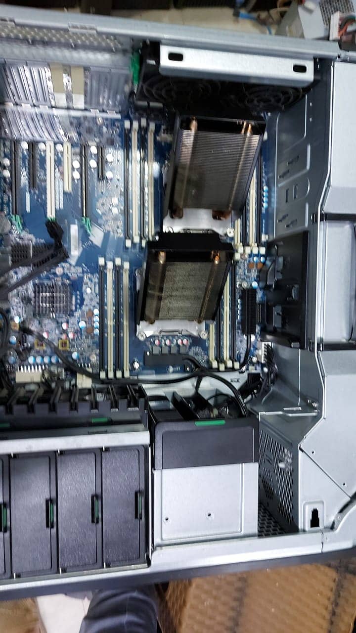 HP Z840 Workstation 1