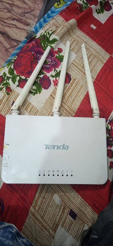 Tenda wifi router 1