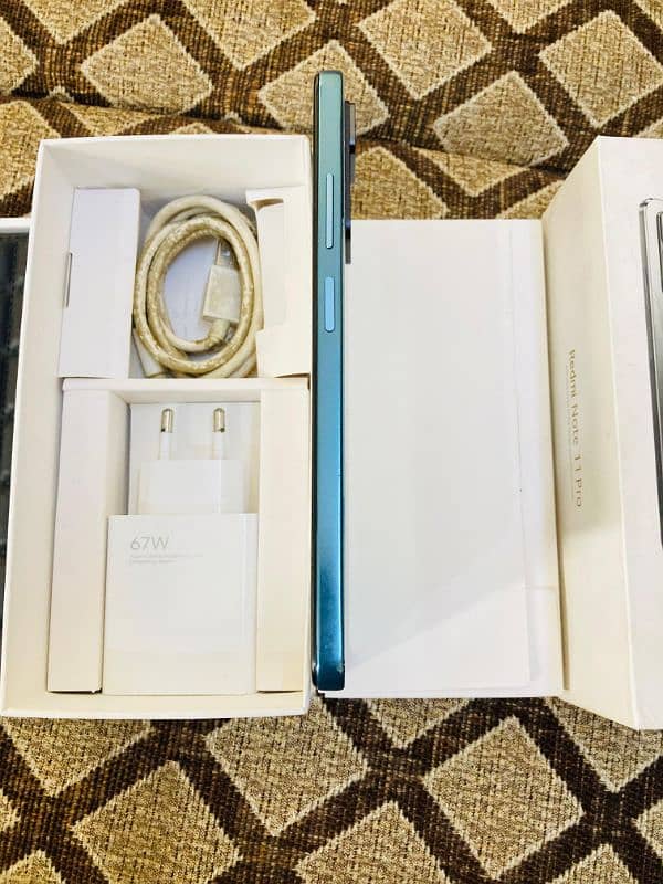 redmi note 11 pro 6+2/128 complete accessories 3