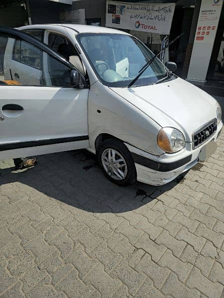 Hyundai Santro Executive 2004 3