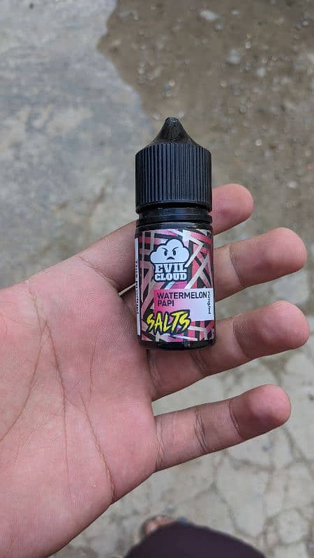 evil cloud 30ml bottle 2