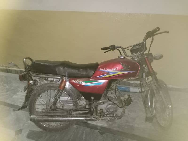 Honda CD70 2010 Model 4