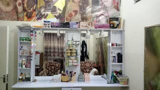 Beauty Saloon/Parlor setup for sale Parlour chairs