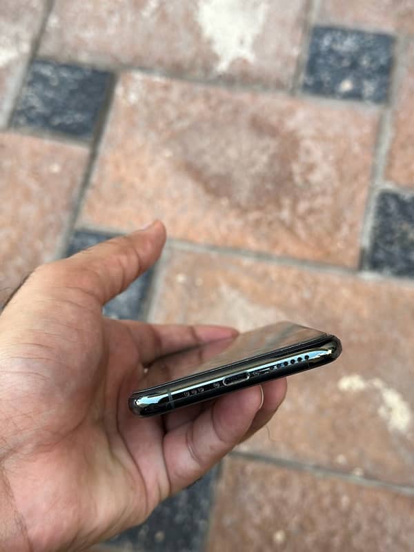 iphone 11 pro 256 GB 5