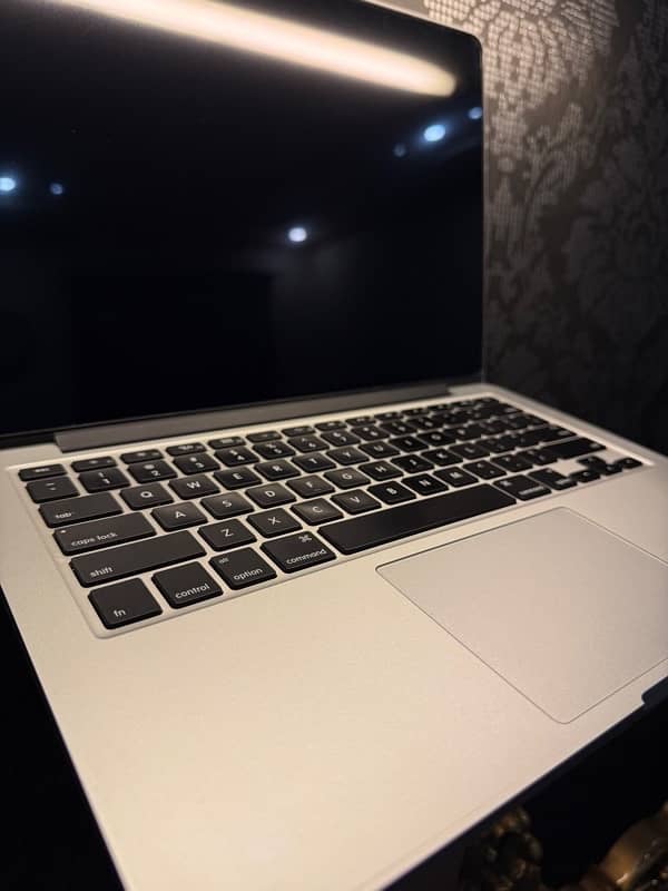 Macbook pro core i5 2