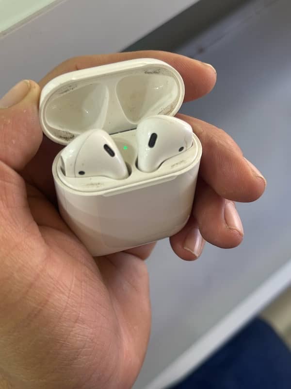 Apple Airpods 2