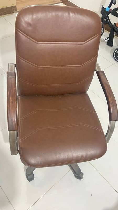 3 Revolving Chairs for Sale 2