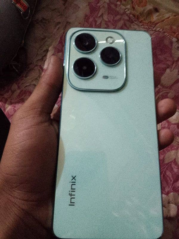 Infinix Hot 40 urgent sale 8/128 contact:03270453449 0