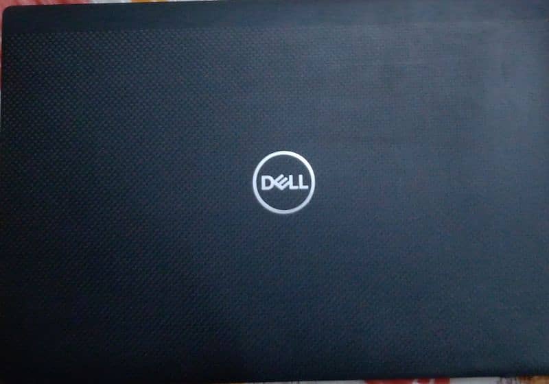 Dell Latitude 7400 8th Gen  8/256 GB 0