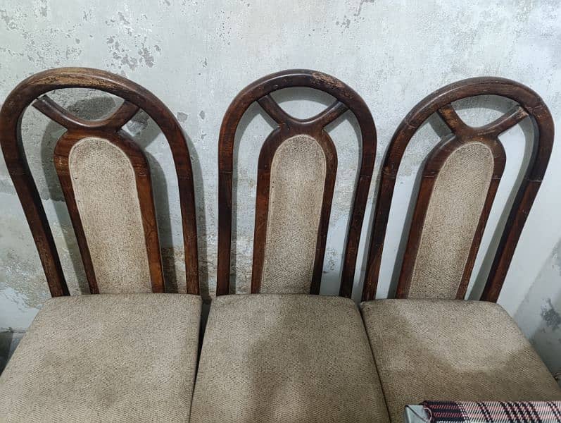 Dining Table with 6 chairs 4