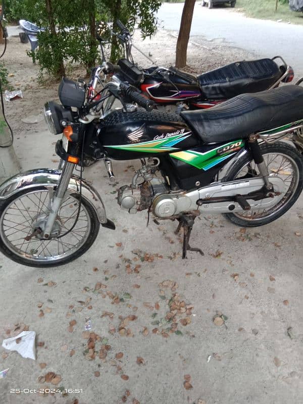 Honda CD 70 4