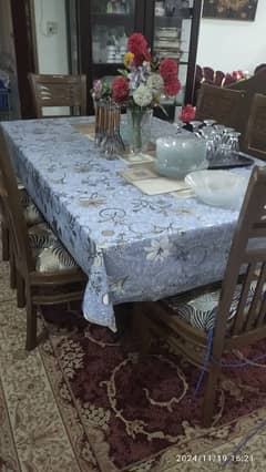 6 Seater Dinning Table | Wooden Table and Chari |  Condition 10/8 |