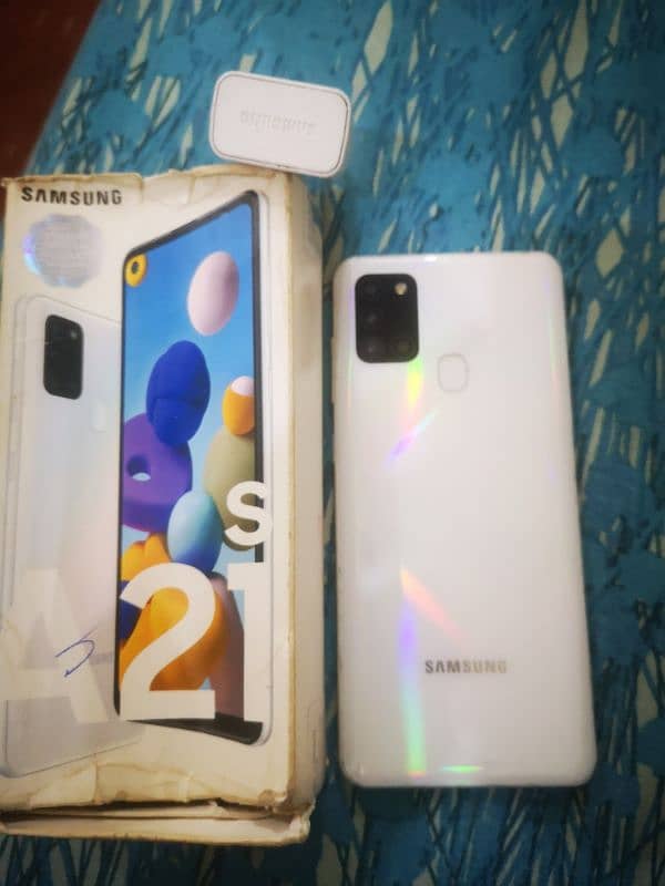 Samsung Galaxy A21s  4ram 64 memory  everything okay with box 0