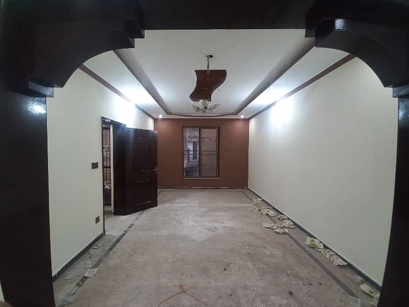 5 marla House for sale good location ( video available) Allama iqbal town Lahore neelam block 22