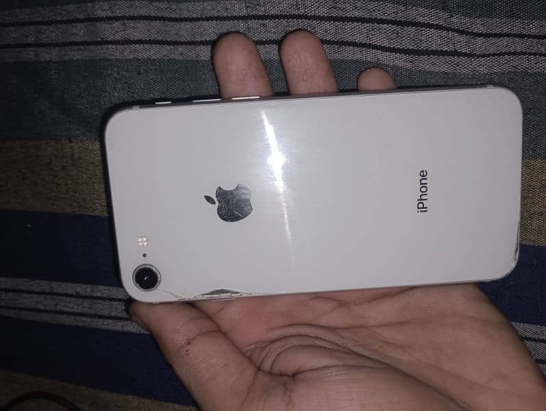 iphone 8.  Condition 10/9 Exchange possible 0