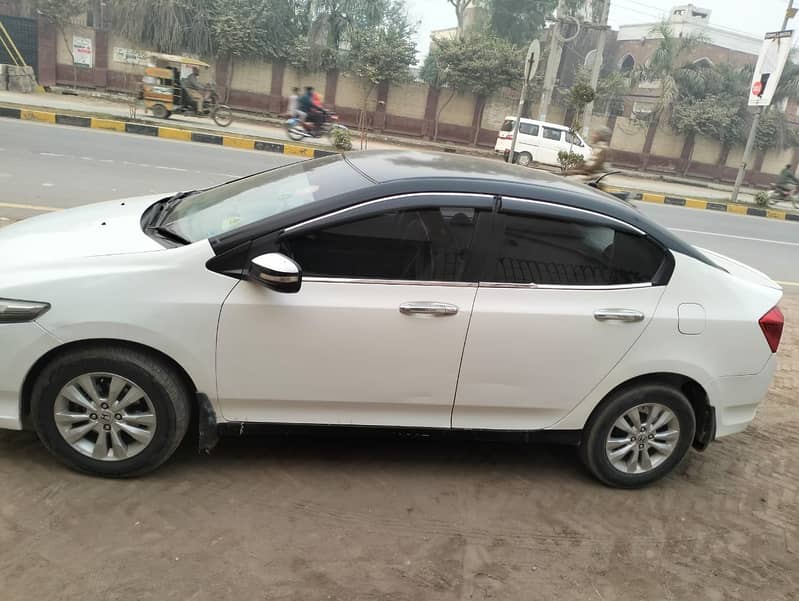 Honda City Aspire 1.5 2015 2