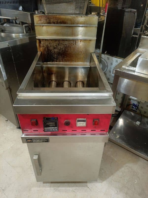 Double basket deep fryer 3