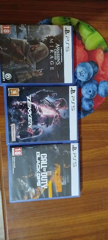 ps5 slim for sale with 3 games 2 month used 2