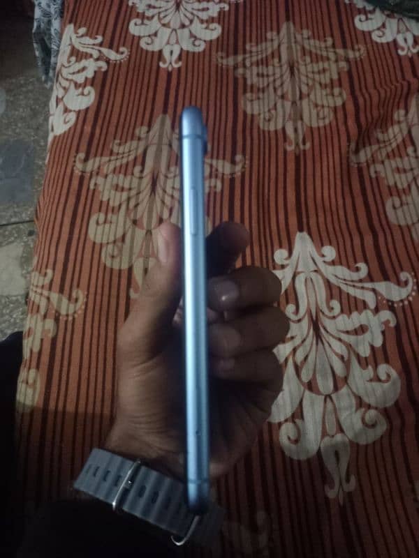 iPHONE  XR. . iCloud mobile. diskond price. 5