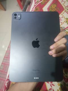 I Pad pro M4 chip 11 Inch 256 GB