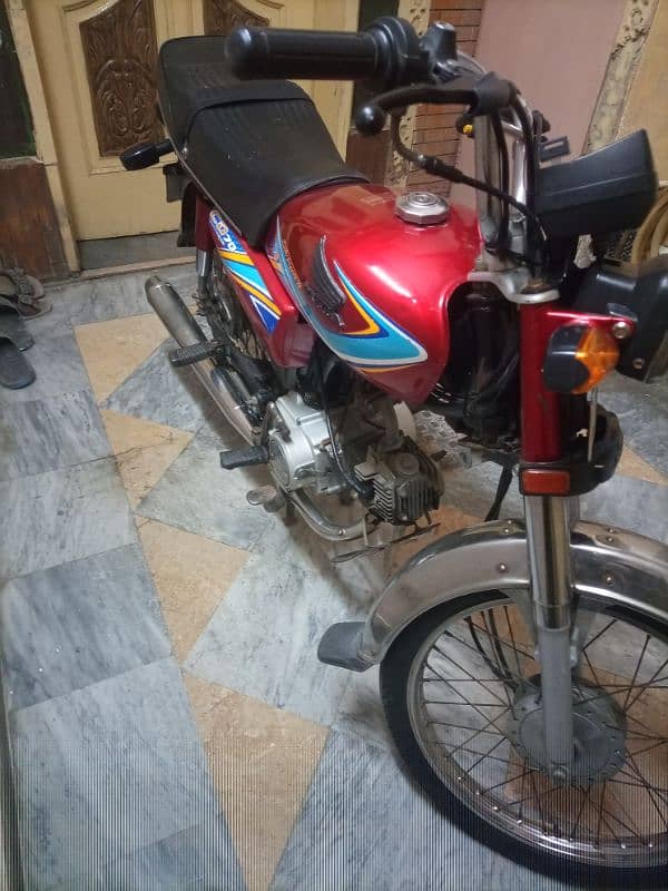 Honda CD 70 5